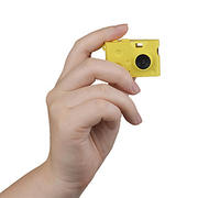 写真も動画も撮れる。チーズの形をした超小型トイデジタルカメラ「DSC Pieni Cheese」発売のお知らせ