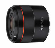 より鮮やかで、より広く小型軽量なSAMYANGの新製品「AF 45mm F1.8 FE」発売