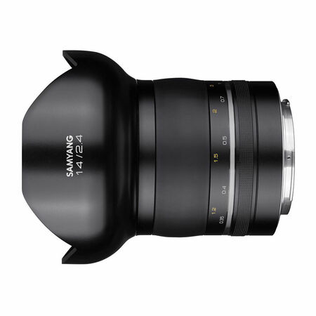 XP 14mm F2.4の製品画像