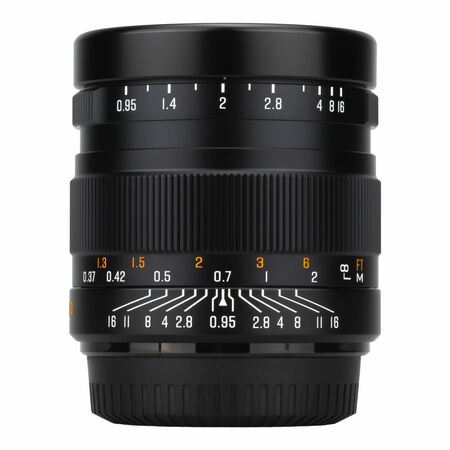 35mm F0.95の製品画像