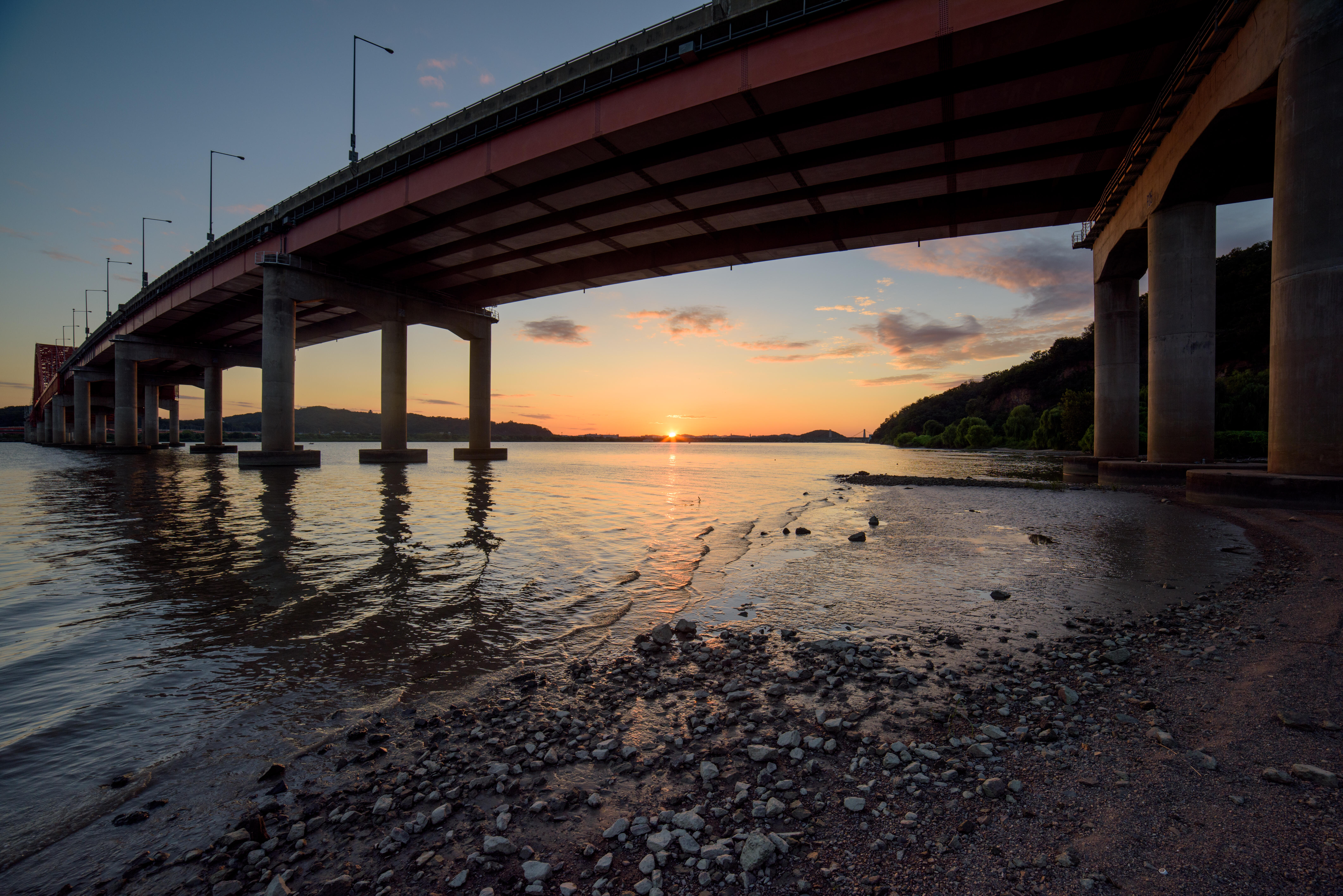 https://www.kenko-tokina.co.jp/camera-lens/mt-images/14mm_sample02.jpg