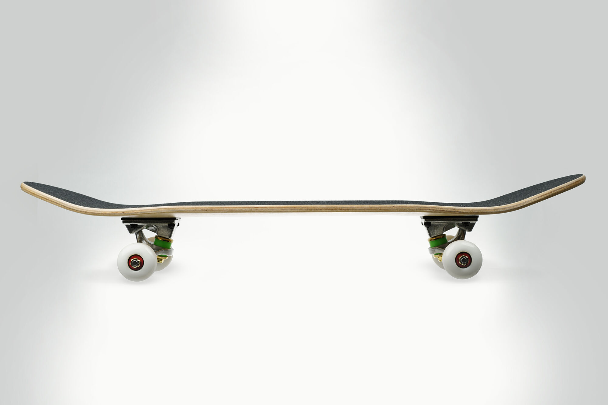 blankskateboard_features04.jpg