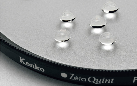 撥水・撥油コートが付いているZeta Quint プロテクター