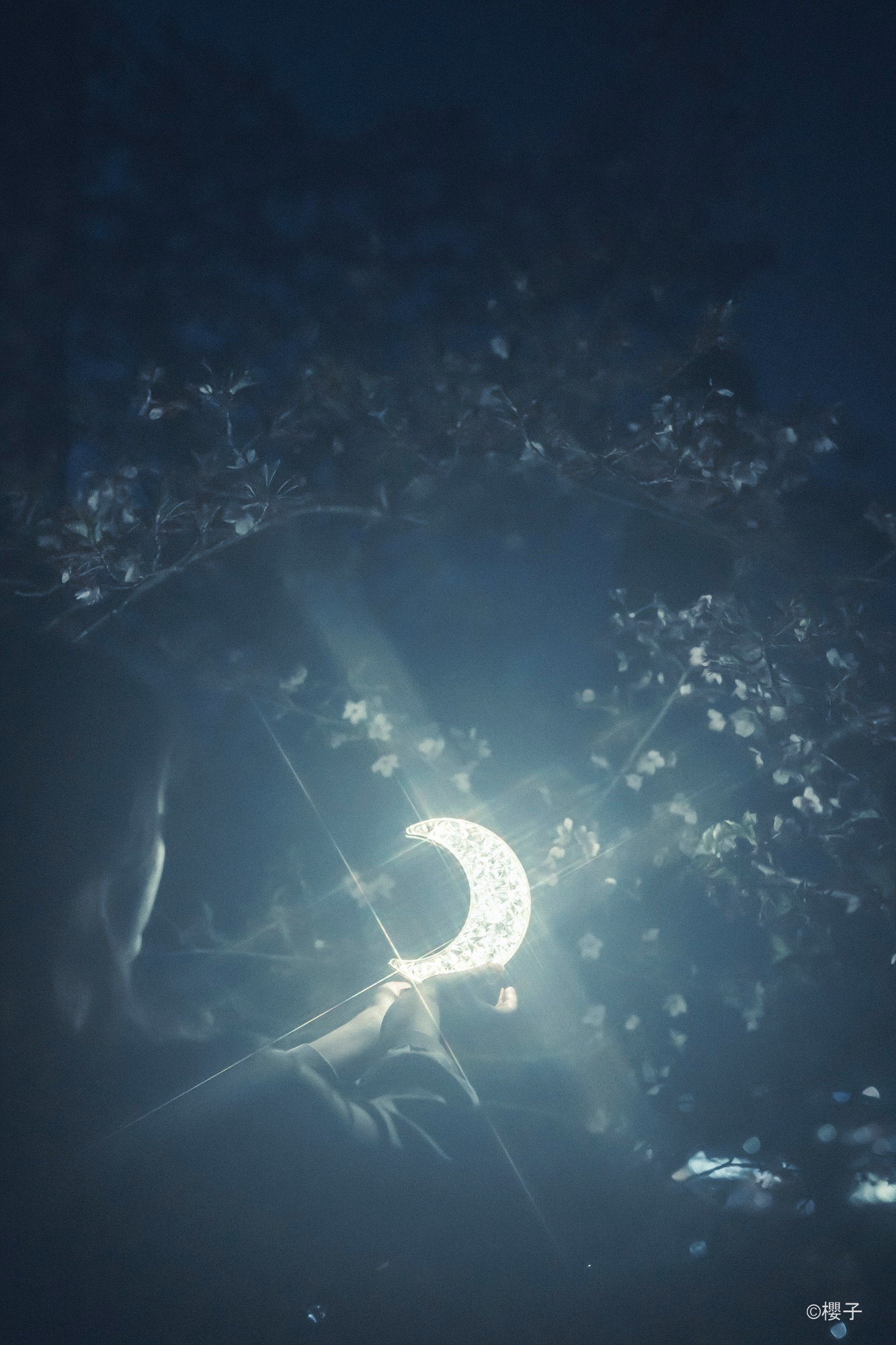 ナチュラルクロス使用の作例（夜のシーン）
