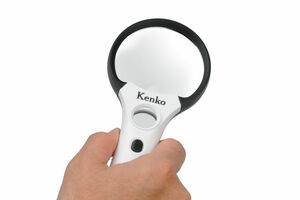 LED拡大鏡画像02