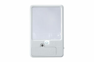 カード型LED拡大鏡画像01