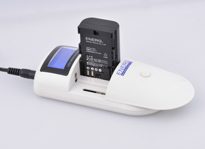 ENERG マルチバッテリーチャージャー＋USB U-#017MBC画像03