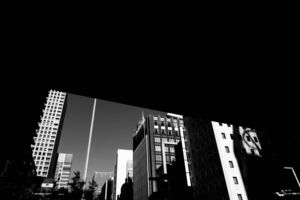 2025年7月28日（月）―― 街中スナップ　単焦点で見えてくる世界―― 中野の街角をオシャレにスナップ！！     中村翔氏（#ツァイスウィーク）レンズ貸し出しあり