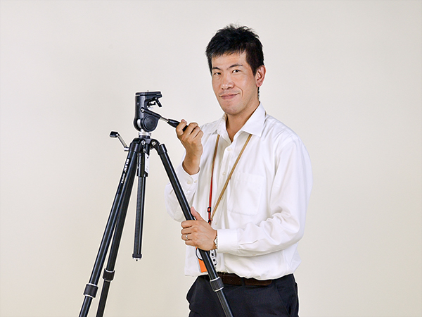 tahara_tripod.jpg